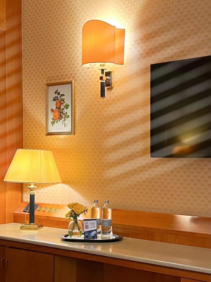 Hotel Motel Top Cusago Esterno foto